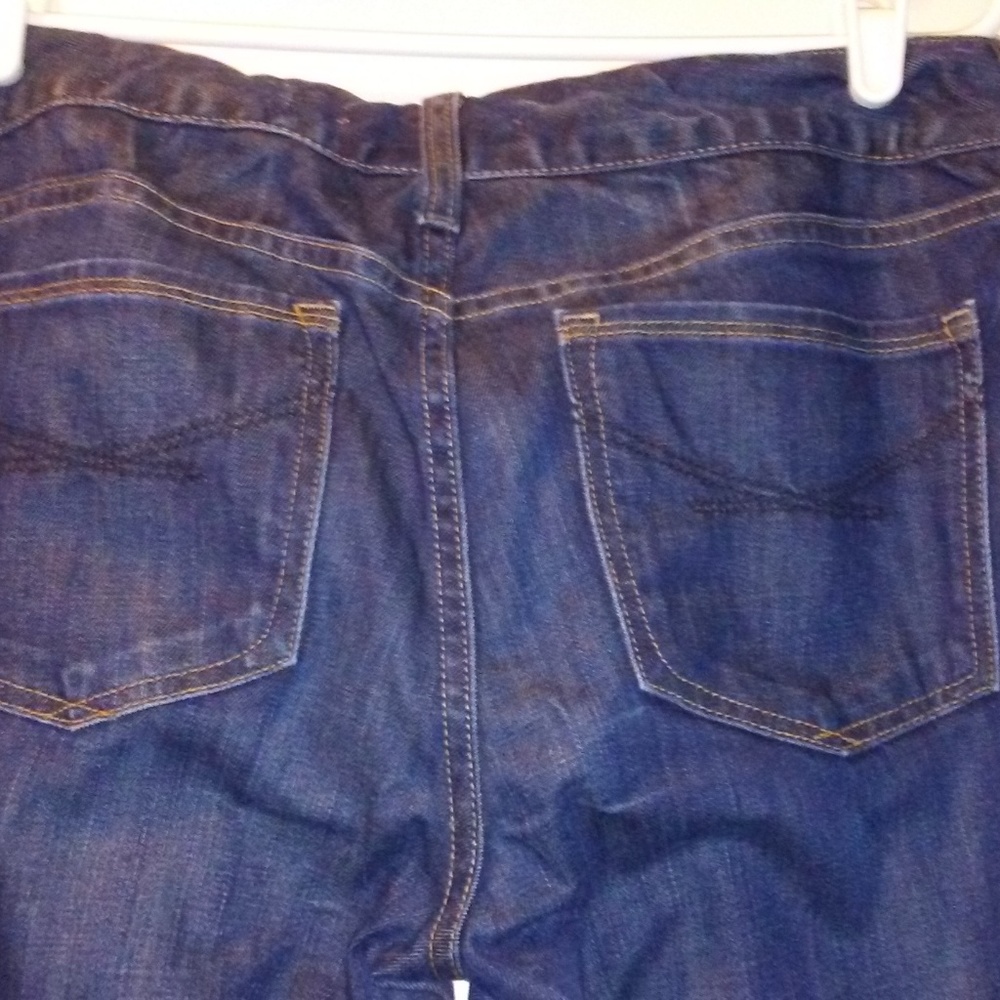 Jeans - Picture 2 of 3